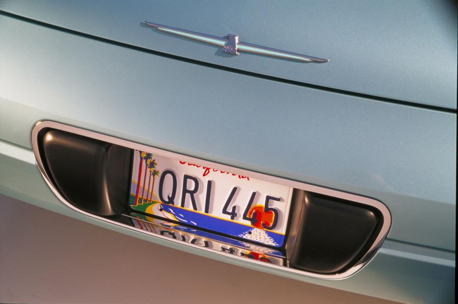  Ford Thunderbird 2002 года  (фото 104 из 161)